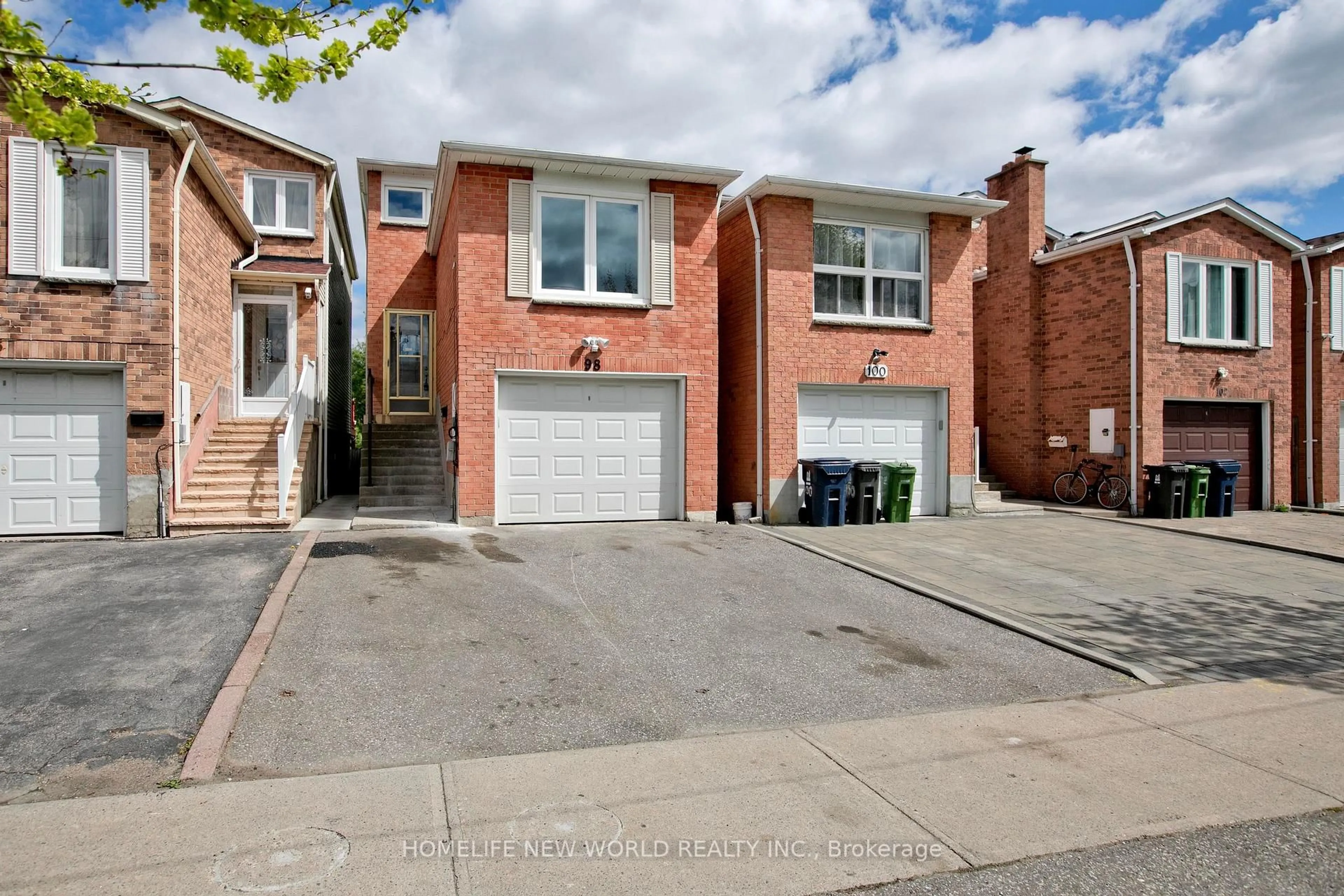 Home with brick exterior material, street for 98 Seamist Cres, Toronto Ontario M1V 3K4