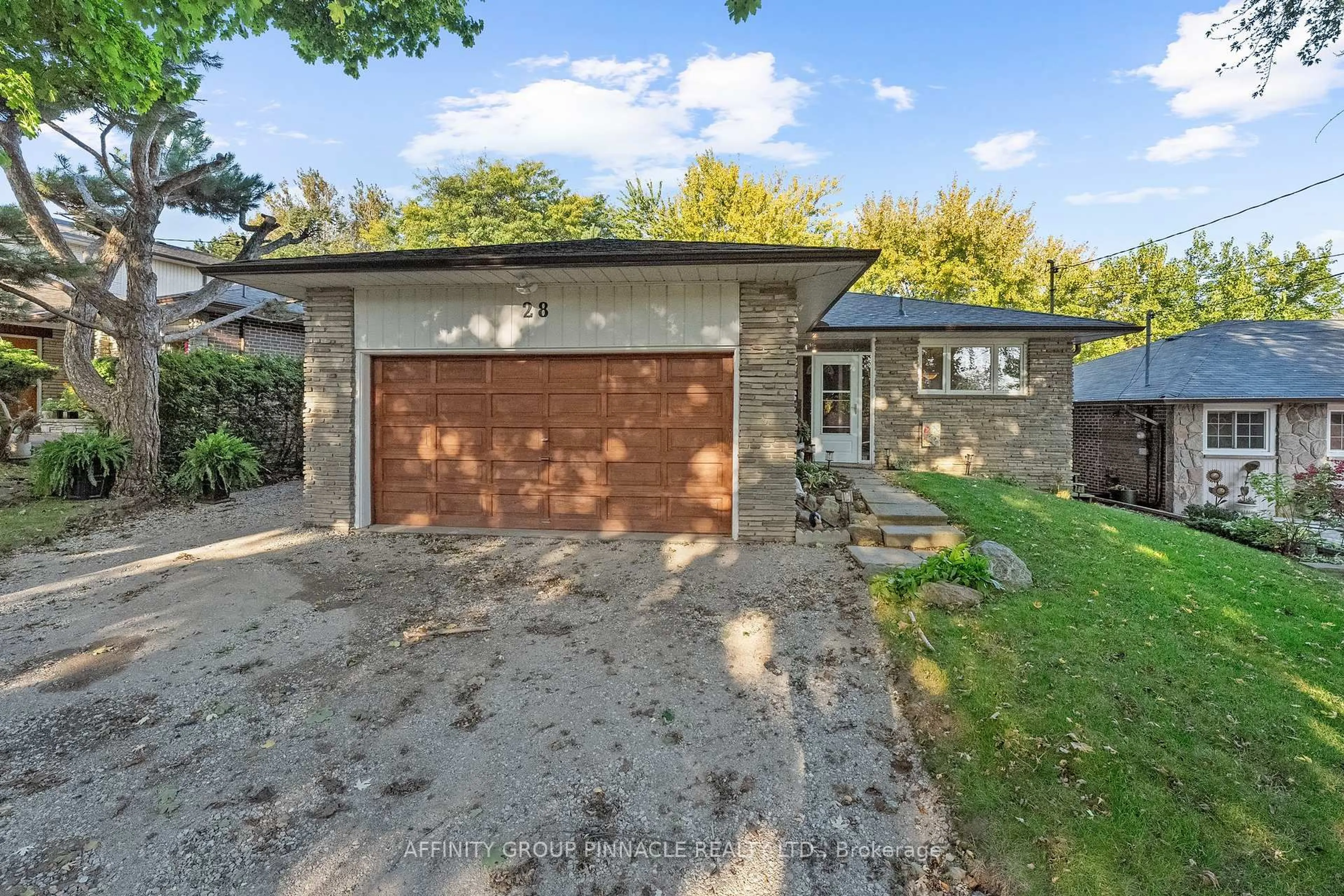 Unknown for 28 Landfair Cres, Toronto Ontario M1J 3A7