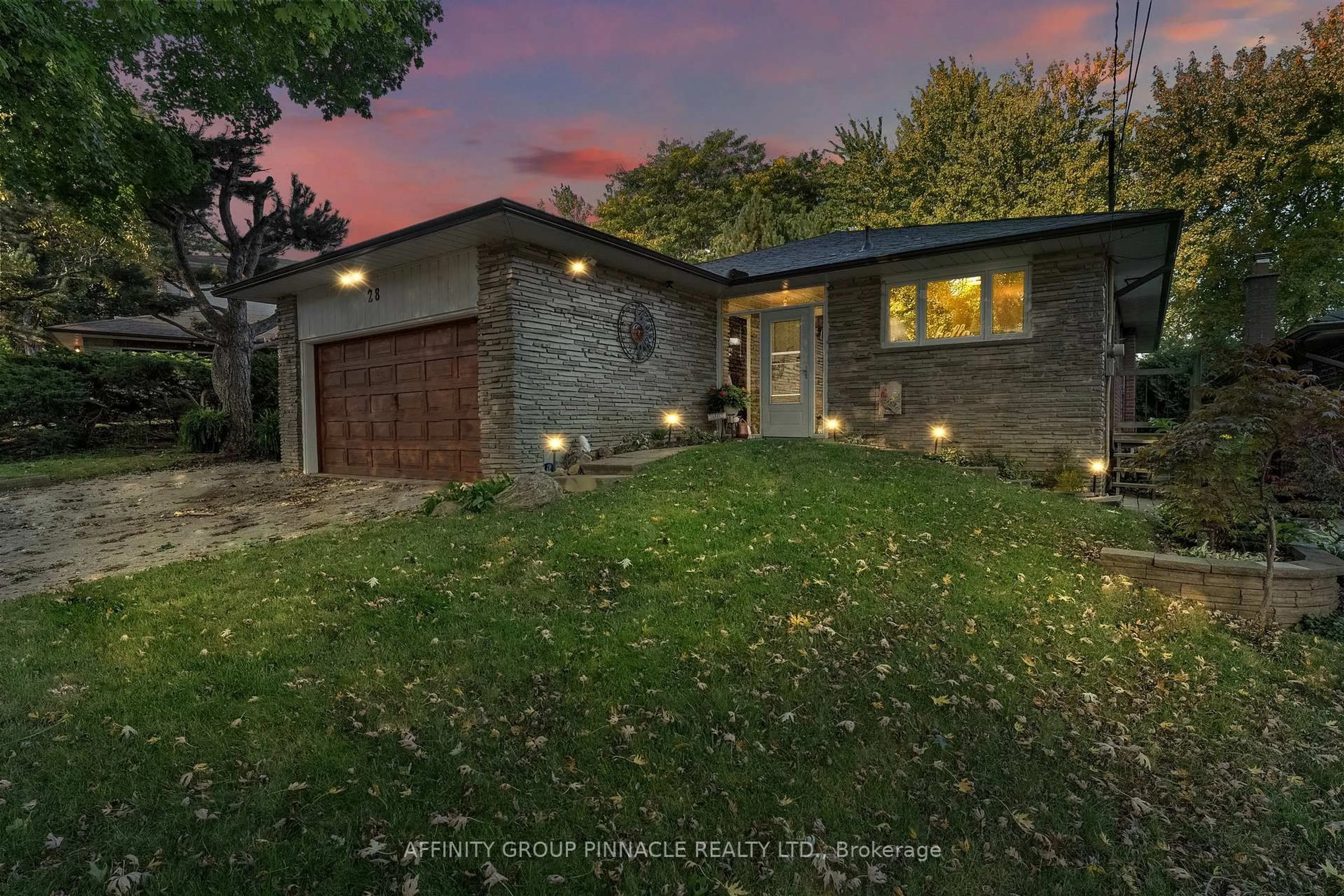 Unknown for 28 Landfair Cres, Toronto Ontario M1J 3A7