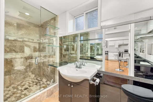 Additional property image - 15 Dalcourt Dr