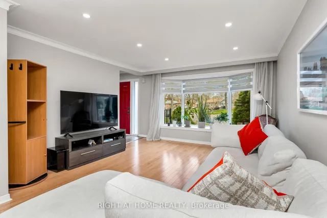 Additional property image - 15 Dalcourt Dr