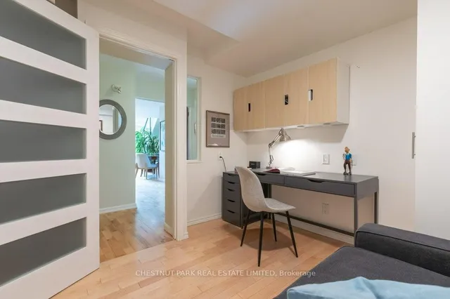 Additional property image - 2012 Queen St Unit 201