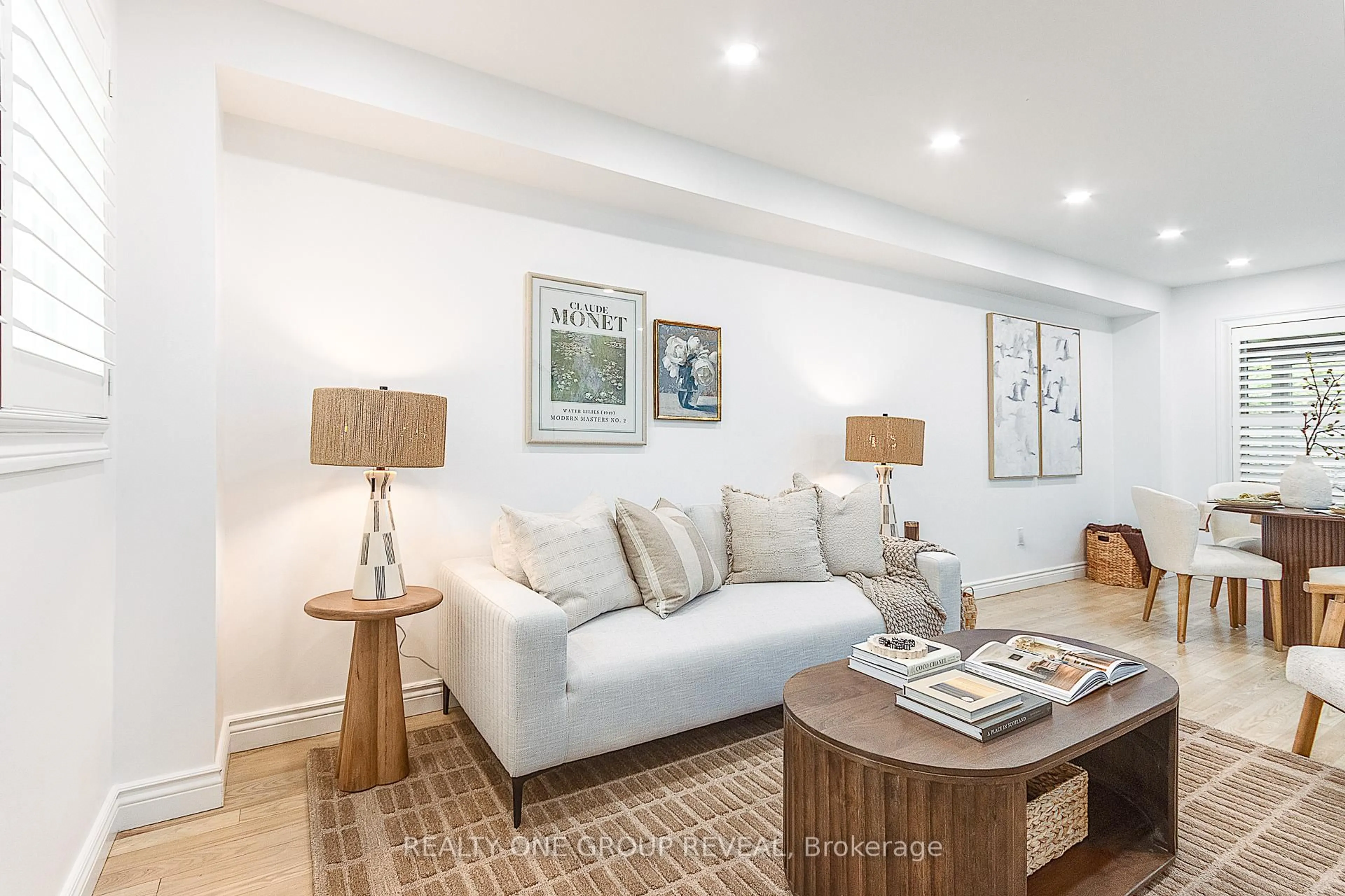 Living room with furniture, unknown for 46 Chatfield Dr, Ajax Ontario L1T 2G6