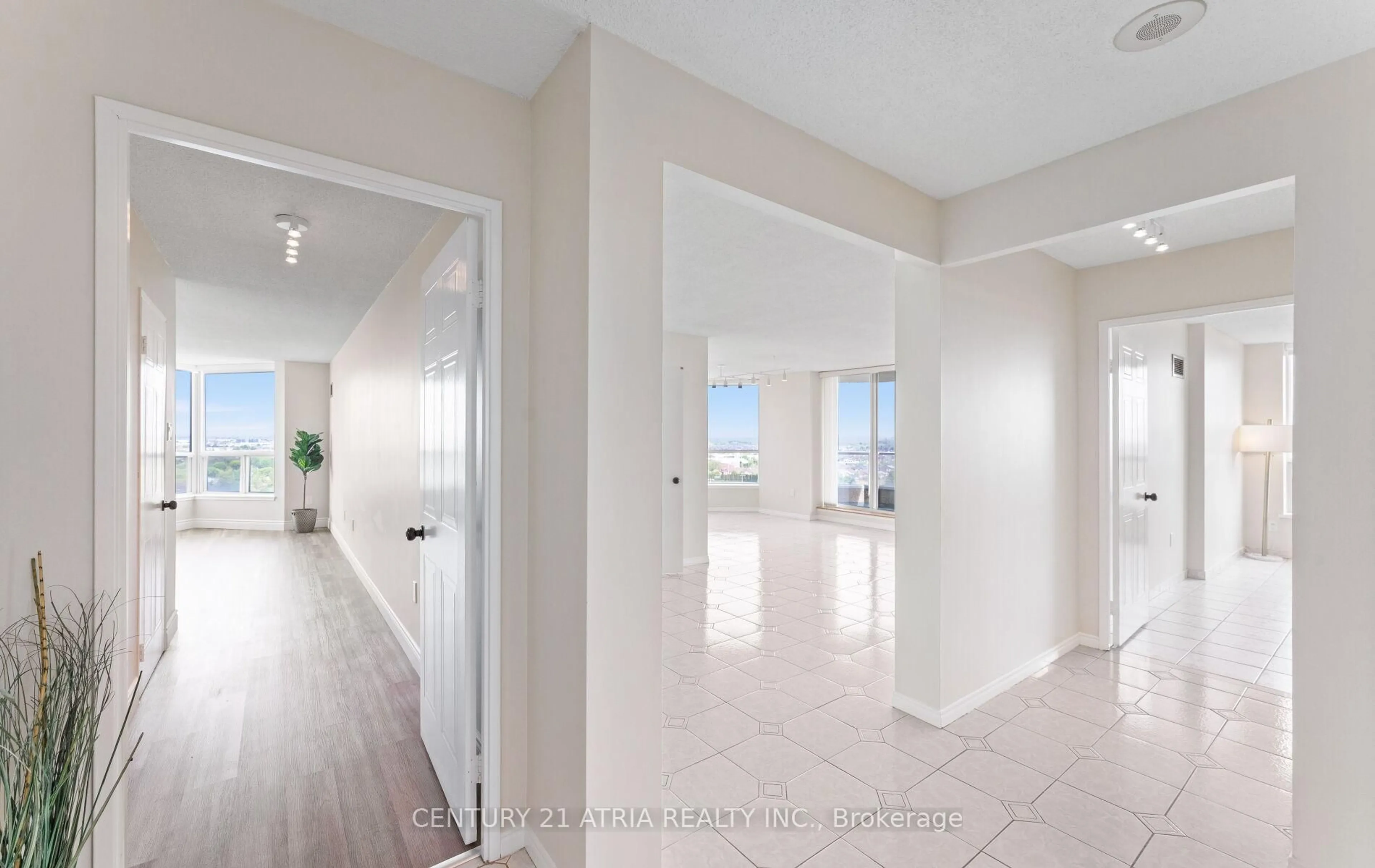Indoor entryway for 430 McLevin Ave #1403, Toronto Ontario M1B 5P1