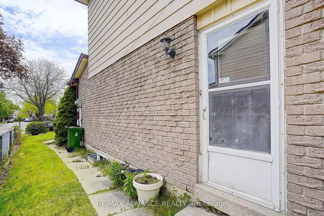 Additional property image - 86 Placentia Blvd