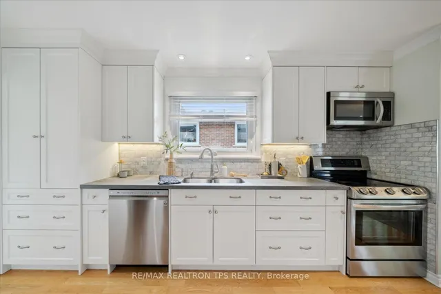 Additional property image - 14 Monmouth Crt