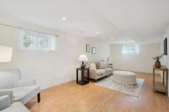 Additional property image - 14 Monmouth Crt