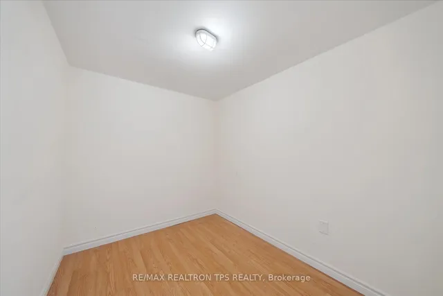 Additional property image - 14 Monmouth Crt