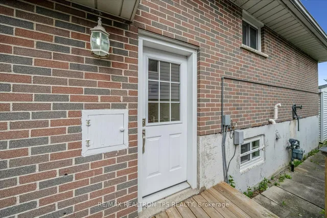 Additional property image - 14 Monmouth Crt