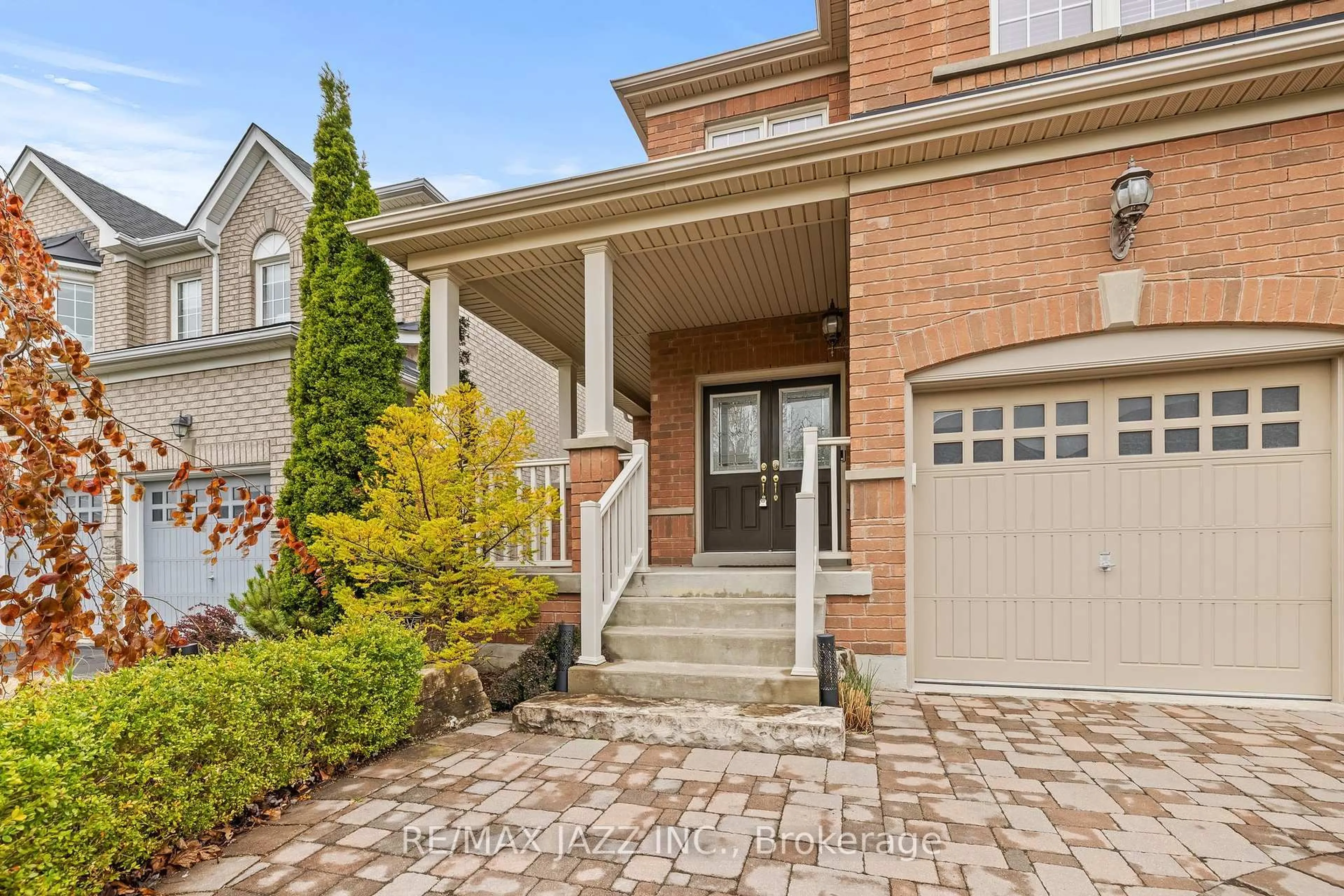Home with brick exterior material, street for 1710 Esterbrook Dr, Oshawa Ontario L1K 0J3