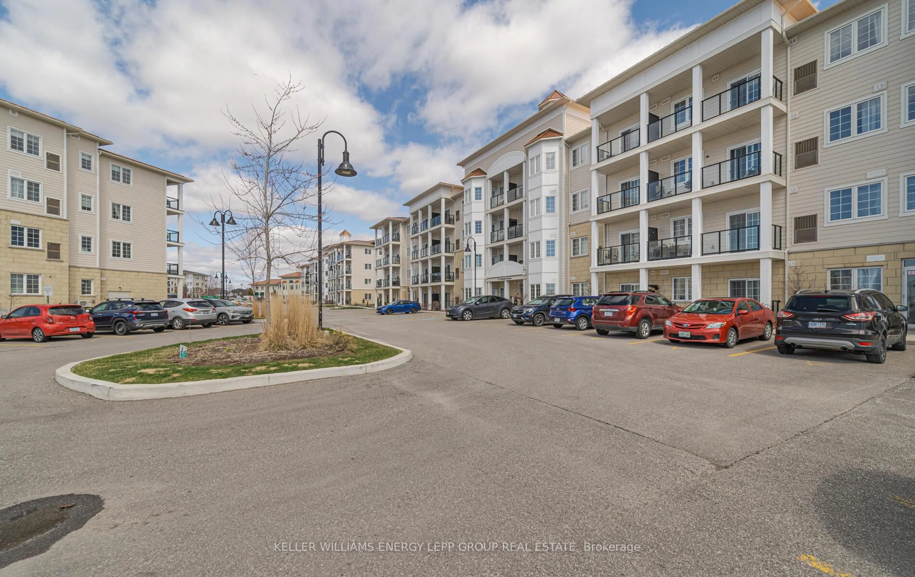 A pic from outside/outdoor area/front of a property/back of a property/a pic from drone, unknown for 70 Shipway Ave #312, Clarington Ontario L1B 0V7