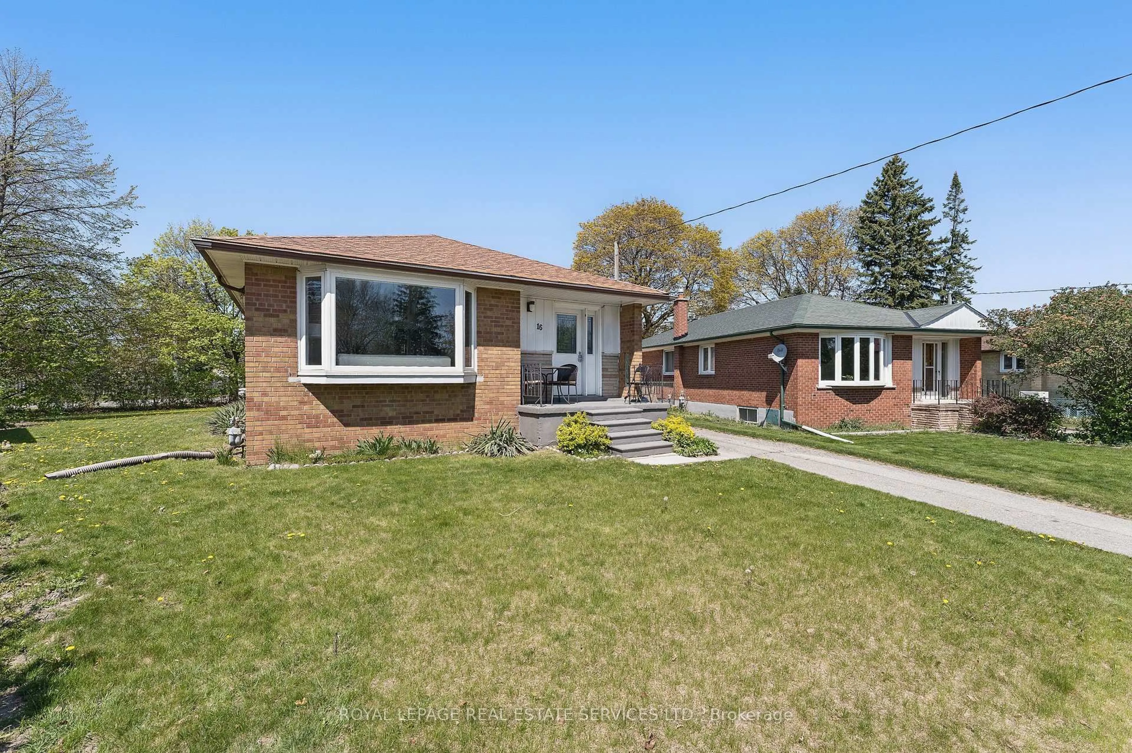Home with brick exterior material, street for 16 Denver Pl, Toronto Ontario M1H 2P1