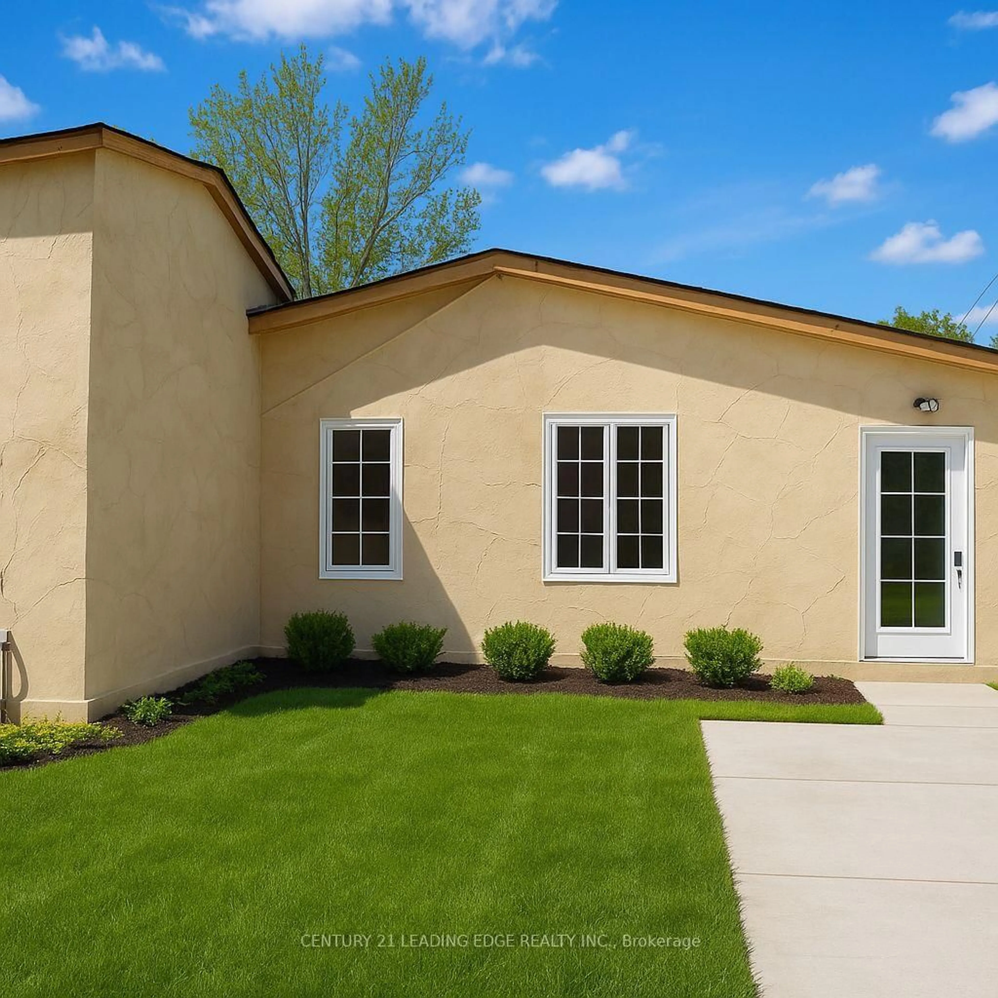 Home with vinyl exterior material, street for 4413 Durham Regional Hwy 2 N/A, Clarington Ontario L0A 1J0