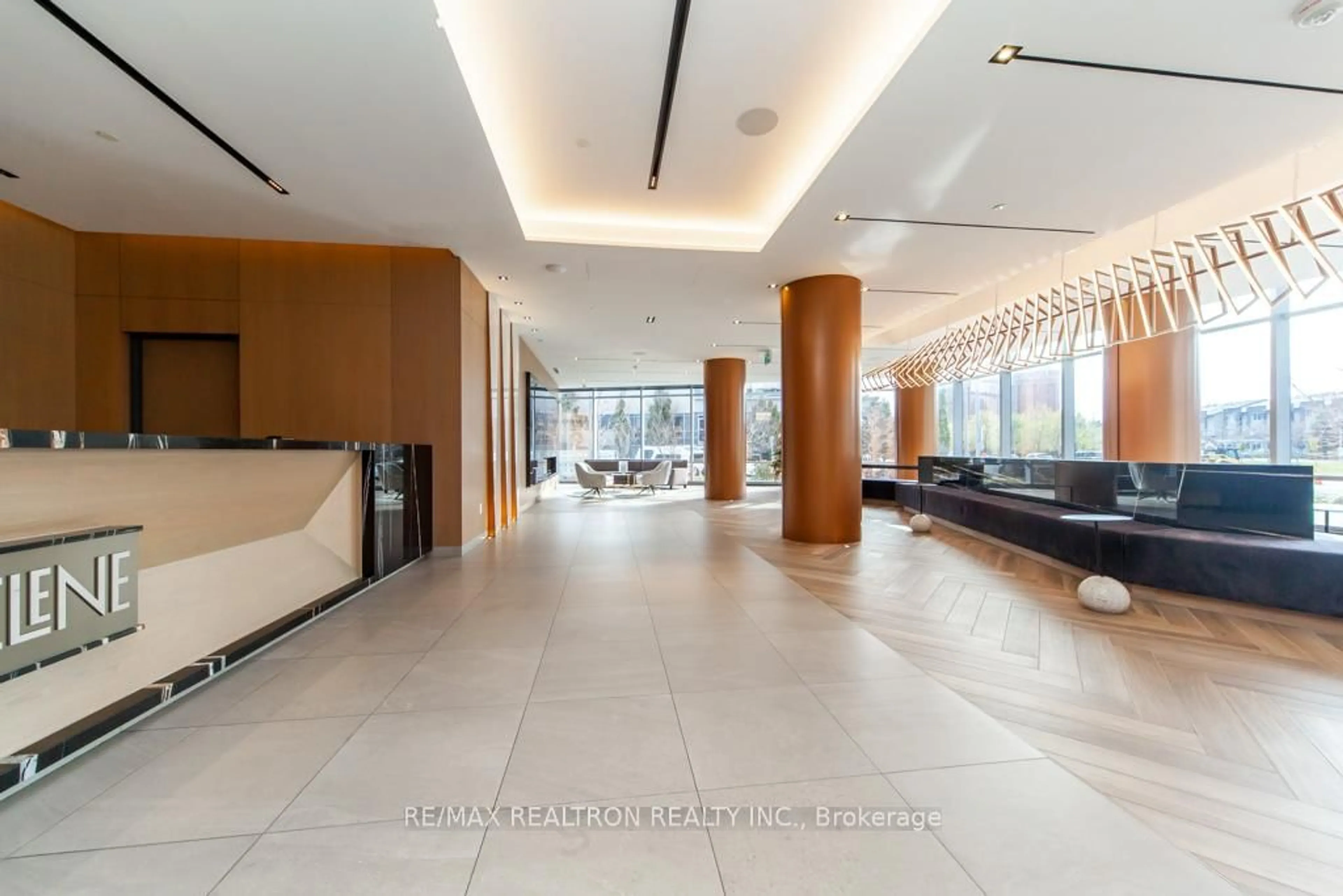Lobby for 225 Village Green Sq #1004, Toronto Ontario M1S 0N4
