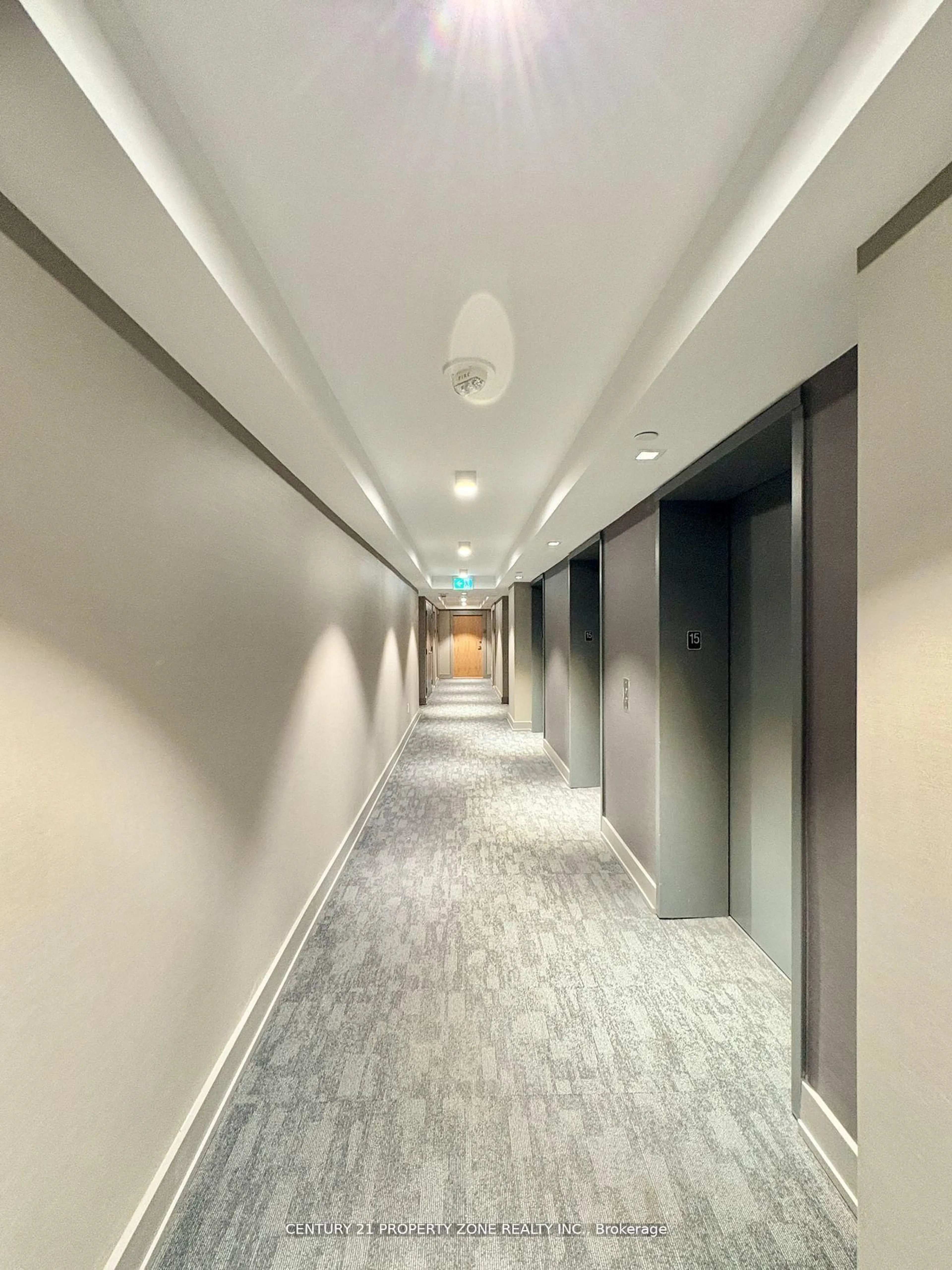 Indoor foyer for 1455 Celebration Dr #1502, Pickering Ontario L1W 0C3