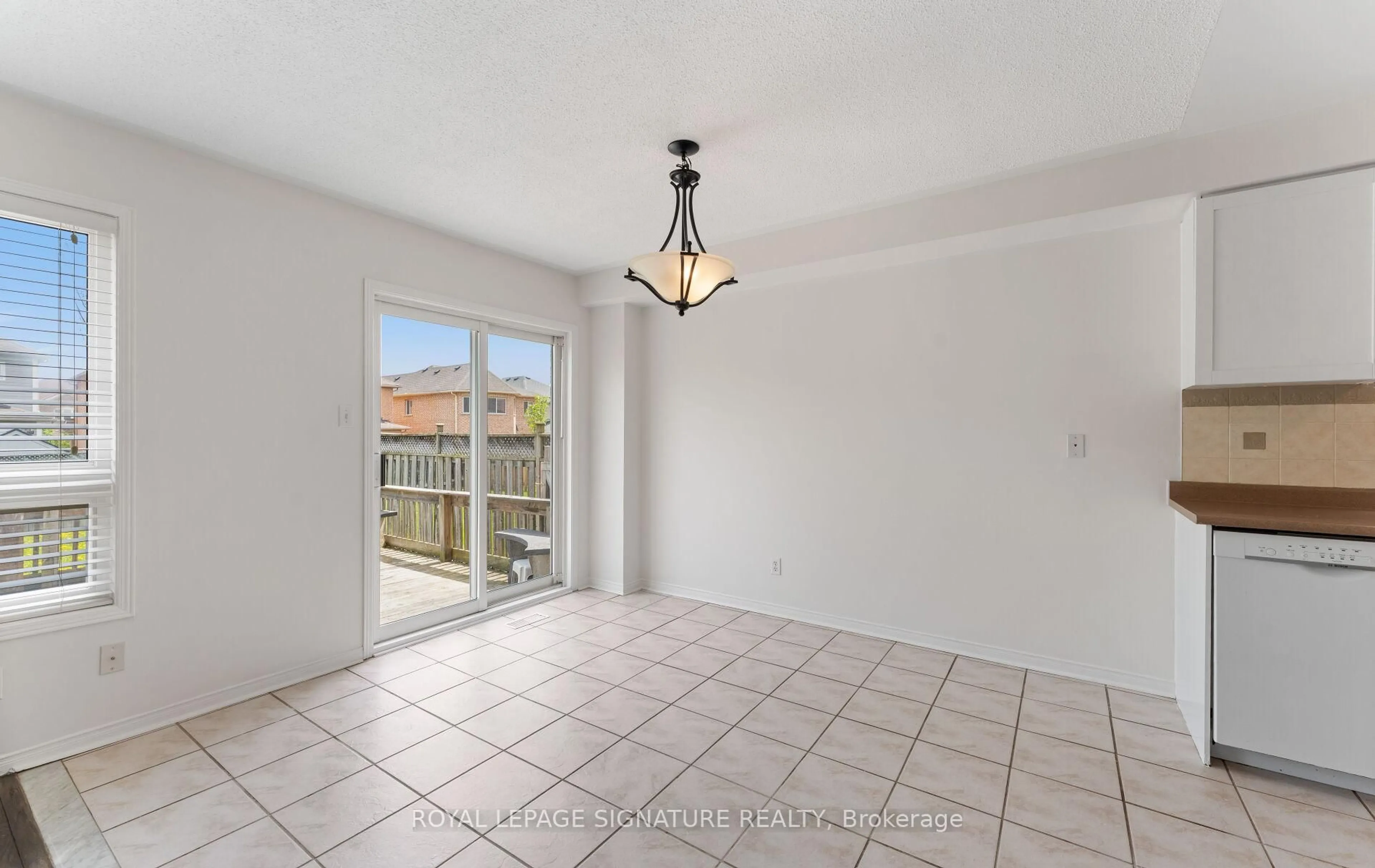 A pic of a room for 59 Palomino Pl, Whitby Ontario L1R 2V5