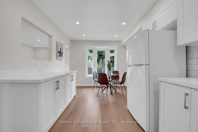 Additional property image - 129 Valley Stream Dr