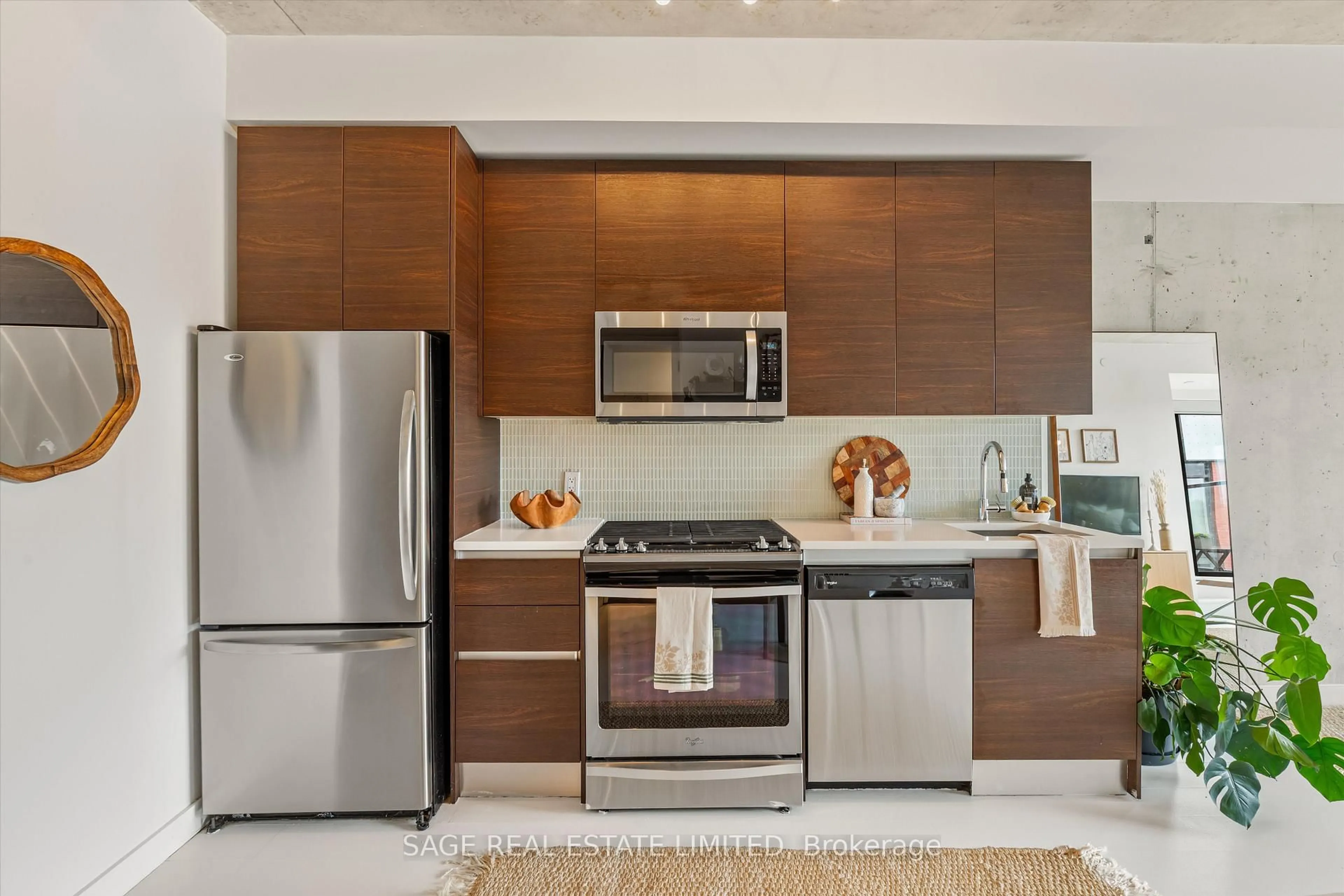 Unknown for 246 Logan Ave #406, Toronto Ontario M4M 0E9