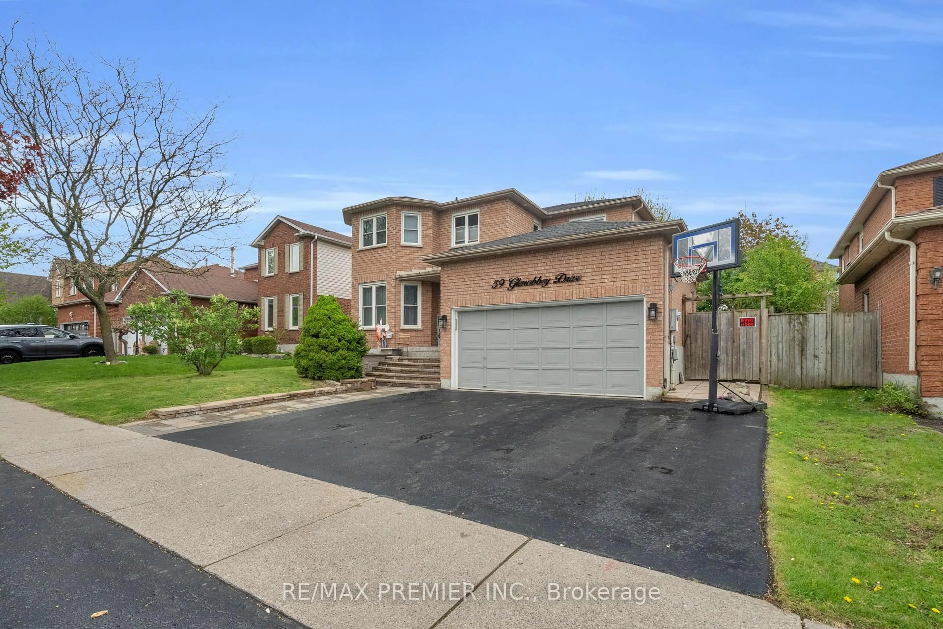 Home with brick exterior material, street for 59 Glenabbey Dr, Clarington Ontario L1E 2B5