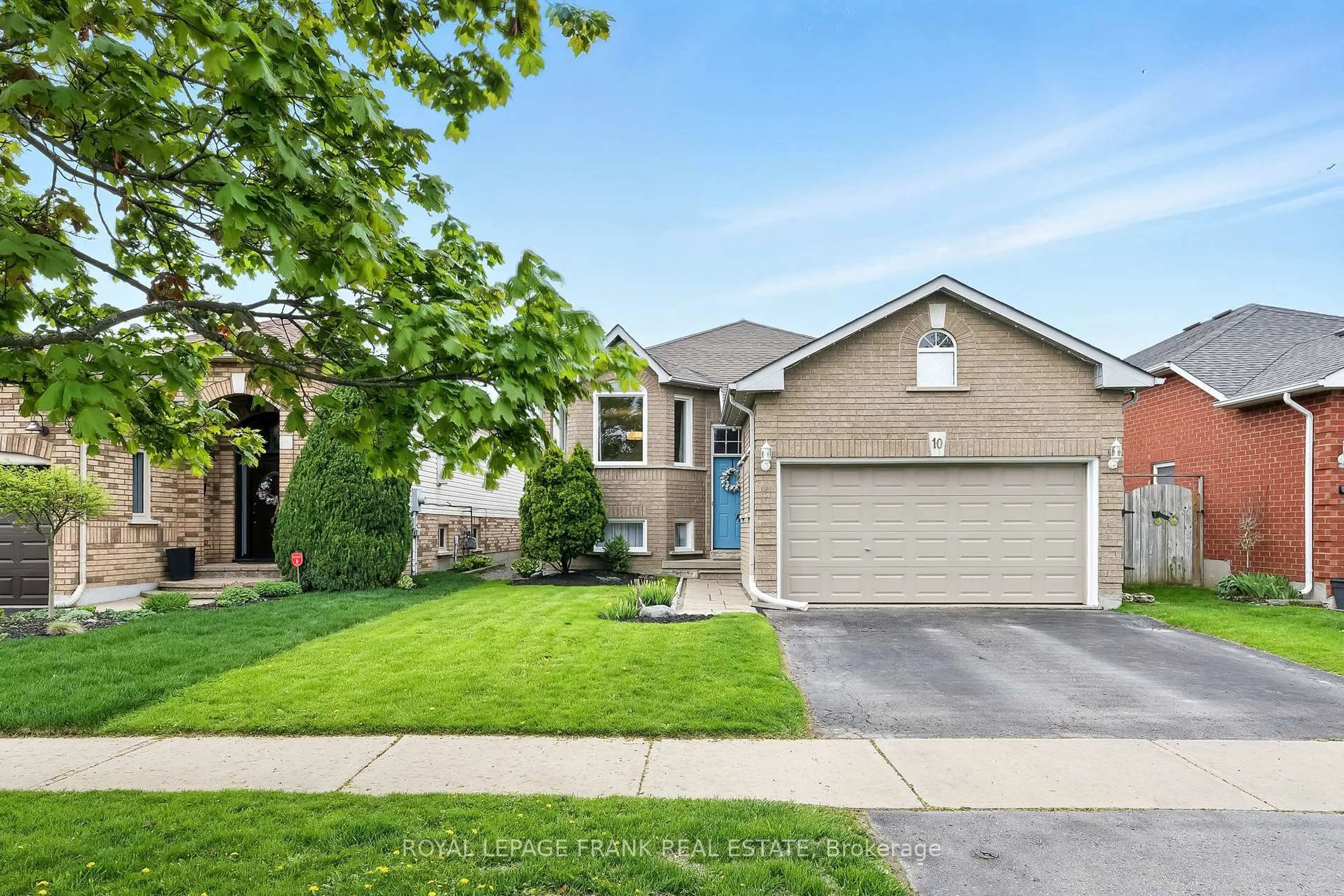 Unknown for 10 Laurelwood St, Clarington Ontario L1C 4Z7