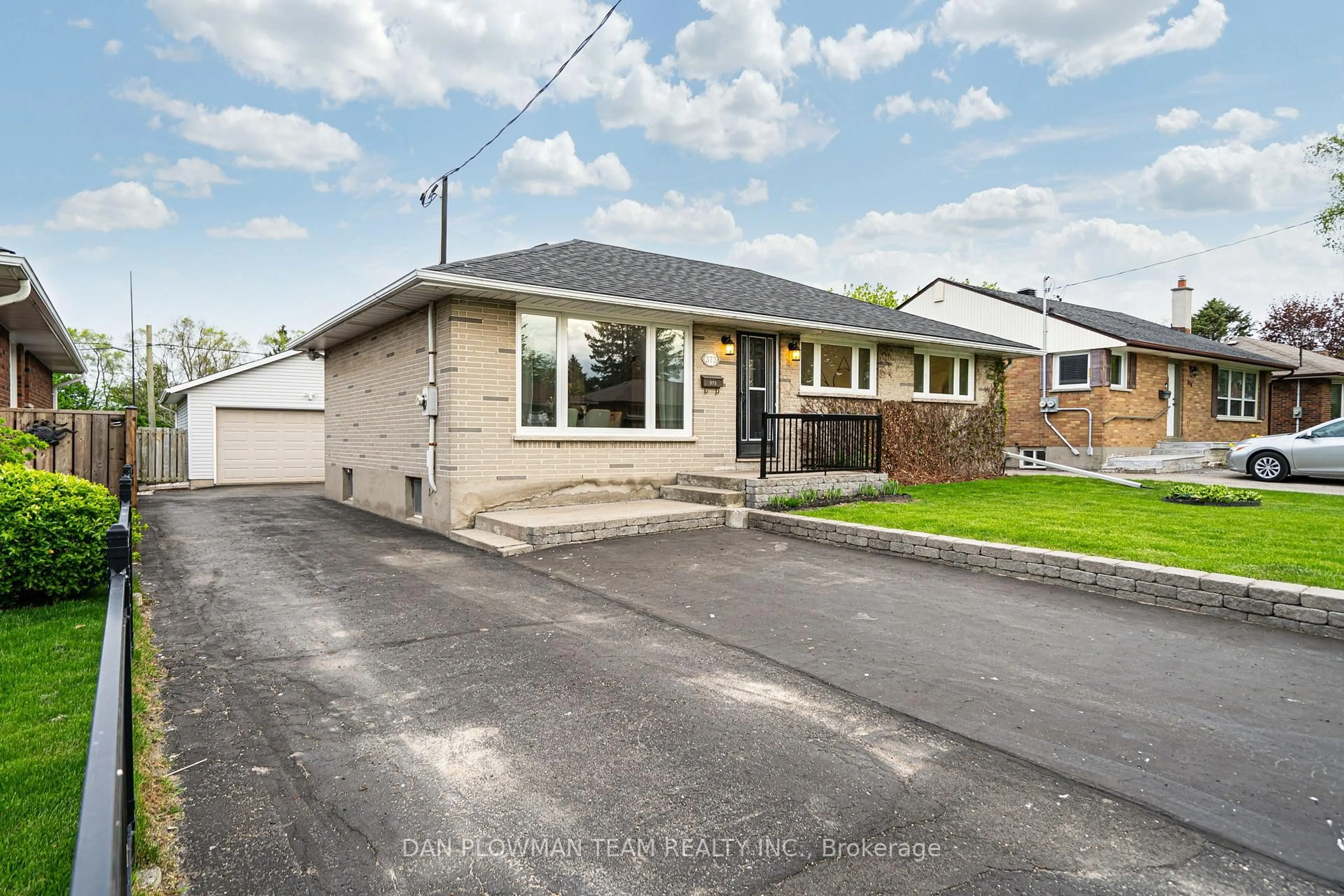 Home with brick exterior material, street for 373 Welland Ave, Oshawa Ontario L1J 3C7