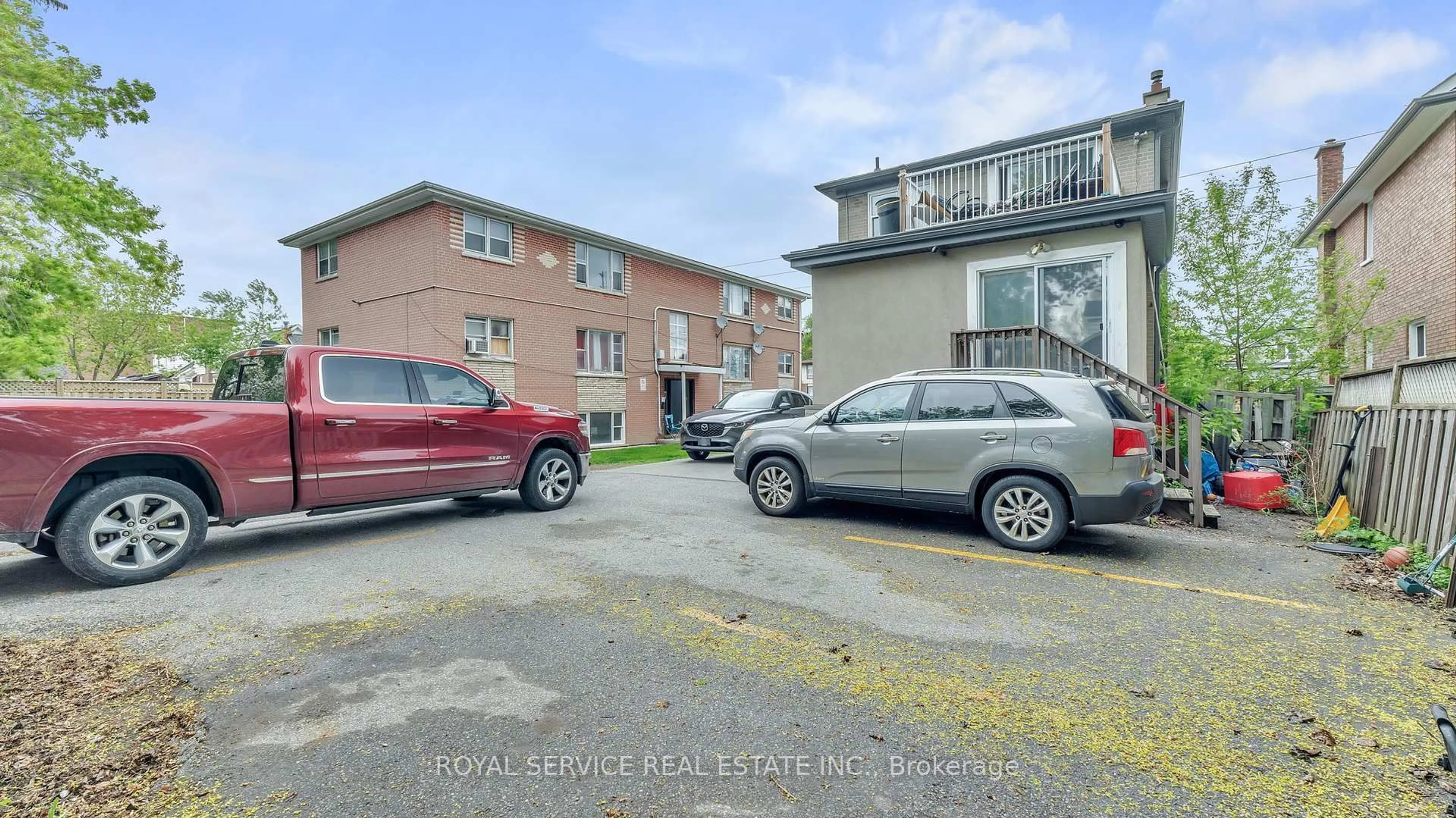 Unknown for 86 Park Rd, Oshawa Ontario L1J 4G9