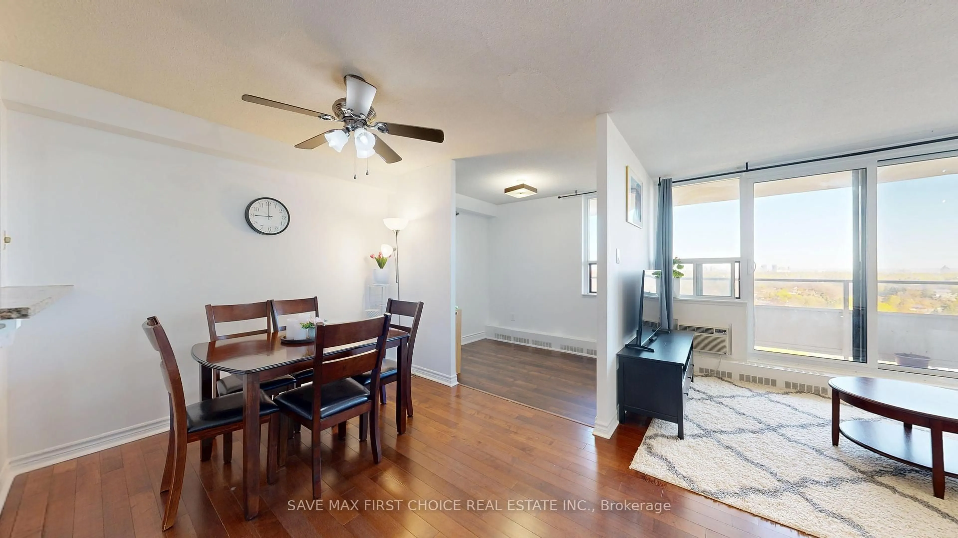 Dining room, wood/laminate floor for 15 Torrance Rd #1401, Toronto Ontario M1J 3K2