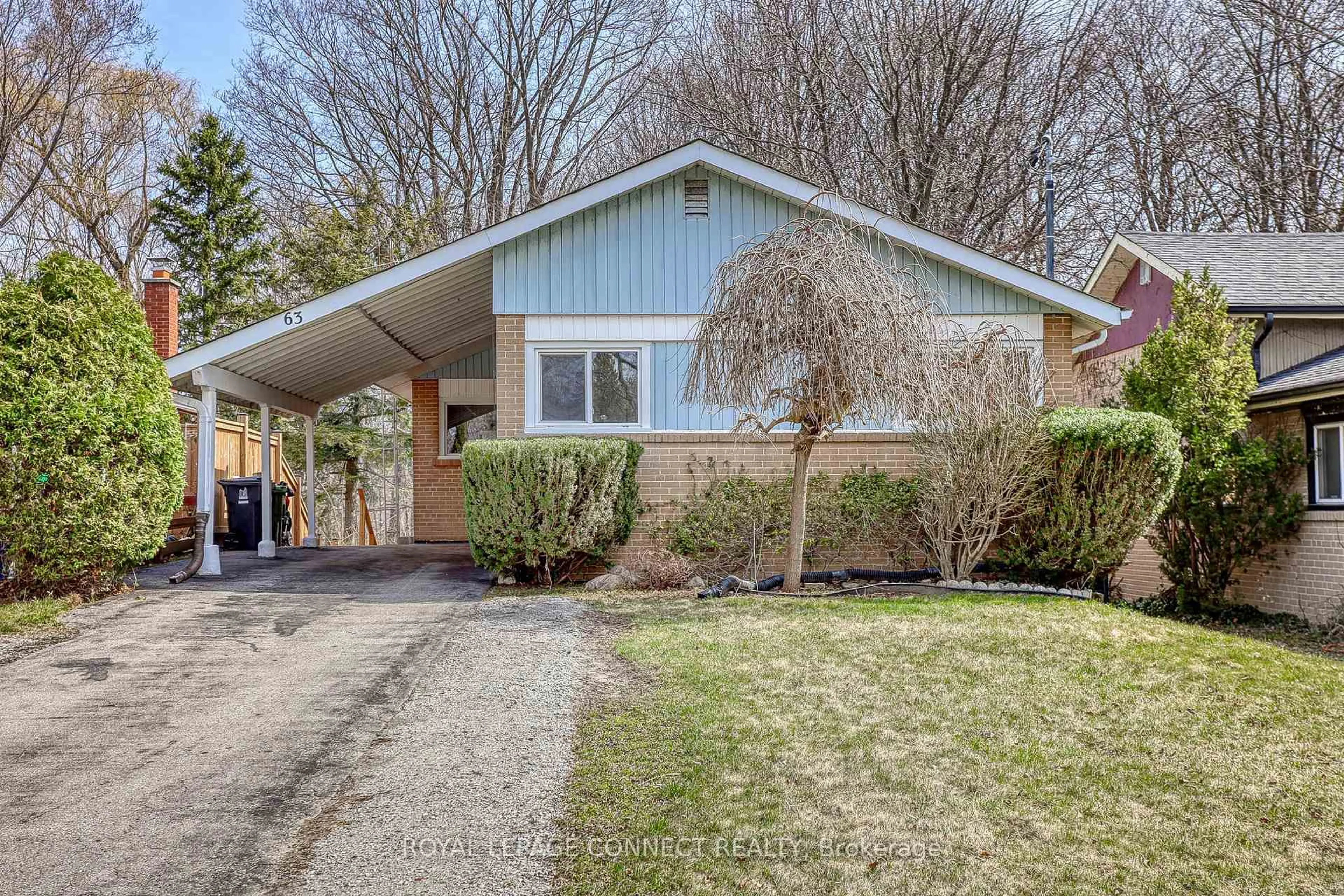 Home with vinyl exterior material, street for 63 Ladysbridge Dr, Toronto Ontario M1G 3H8