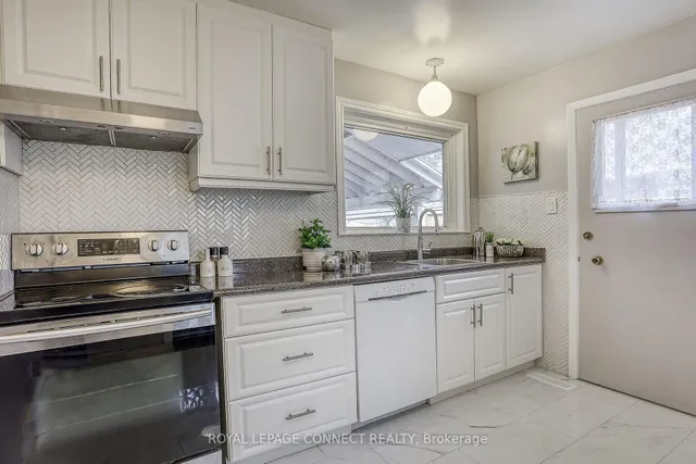 Additional property image - 63 Ladysbridge Dr