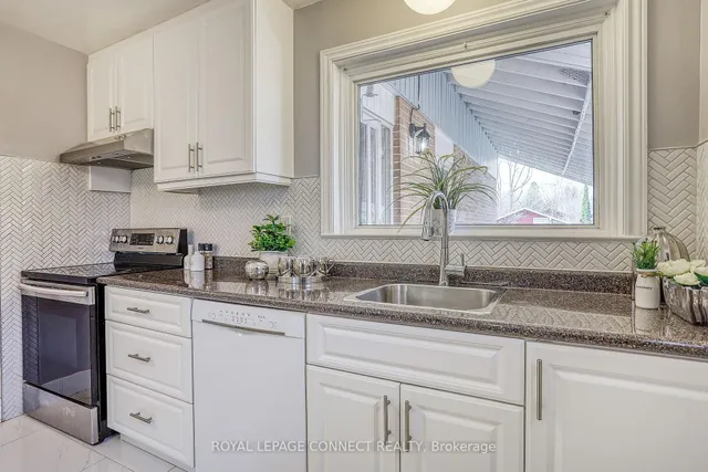 Additional property image - 63 Ladysbridge Dr