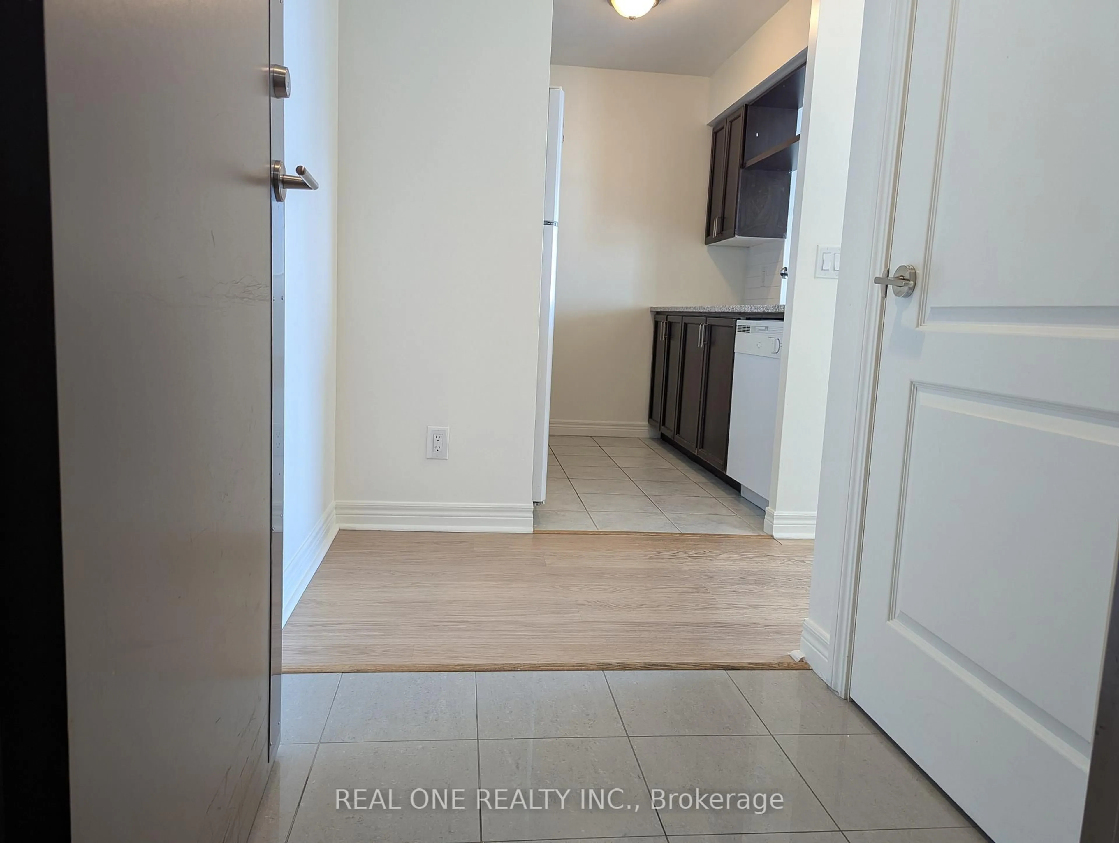 A pic of a room for 60 Town Centre Crt #2601, Toronto Ontario M1P 0B1