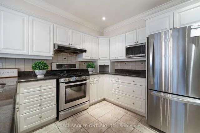 Additional property image - 4042 Ellesmere Rd