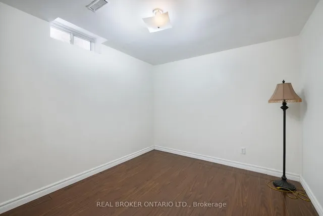 Additional property image - 4042 Ellesmere Rd