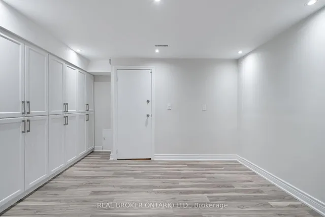Additional property image - 4042 Ellesmere Rd