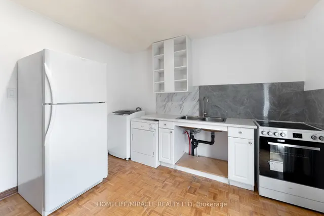 Additional property image - 4 Greendowns Dr