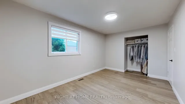 Additional property image - 16 Graybark Cres
