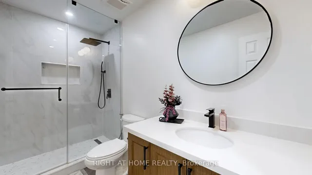 Additional property image - 16 Graybark Cres