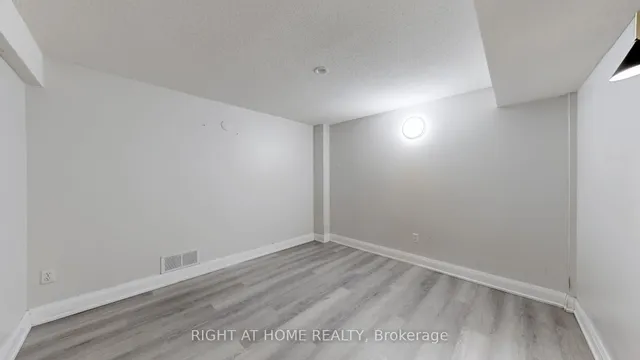 Additional property image - 16 Graybark Cres