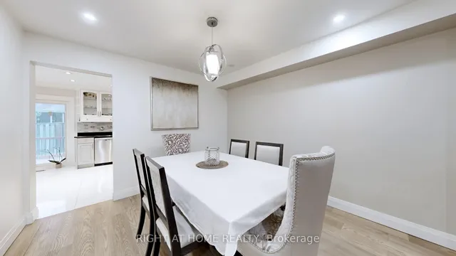 Additional property image - 16 Graybark Cres