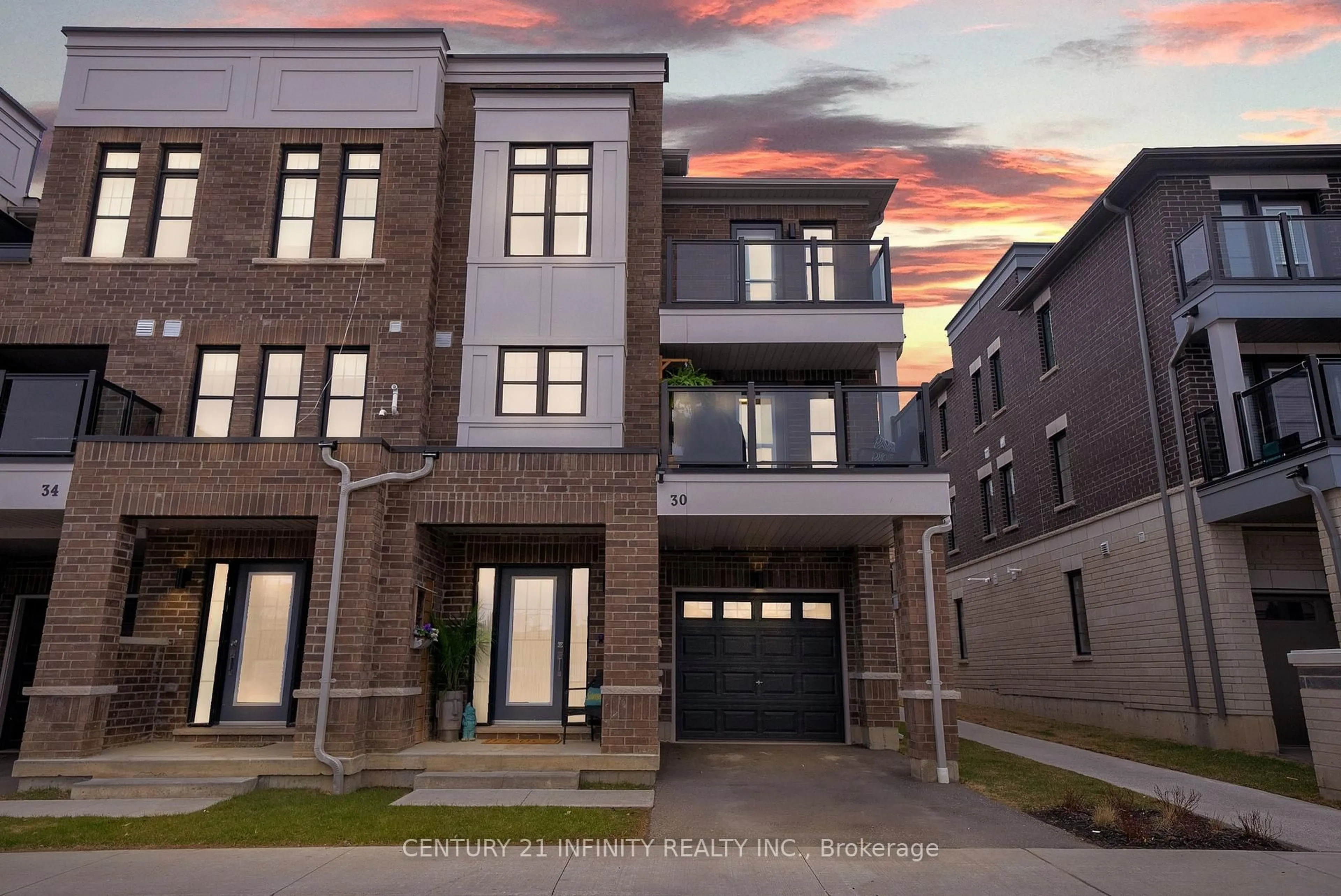 Home with brick exterior material, street for 30 King William Way, Clarington Ontario L1C 7E8