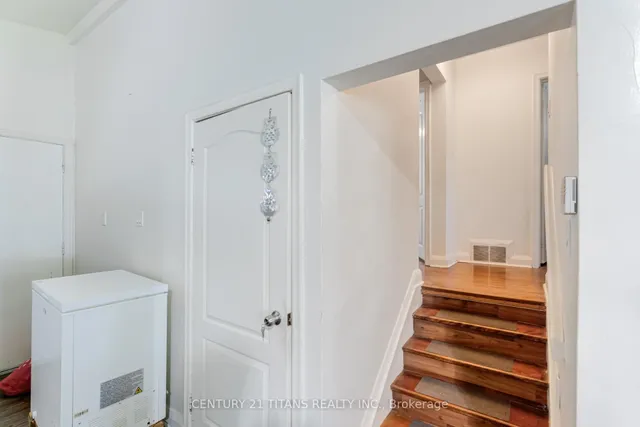 Additional property image - 20 Benadair Crt