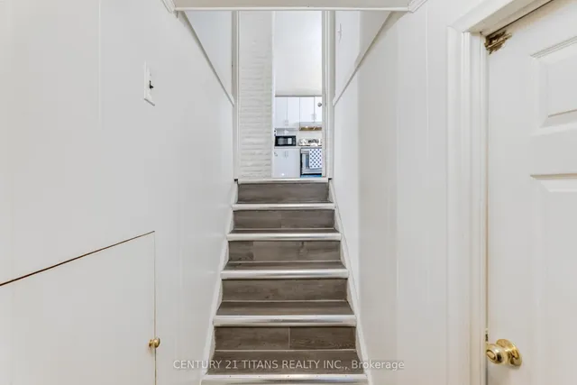 Additional property image - 20 Benadair Crt