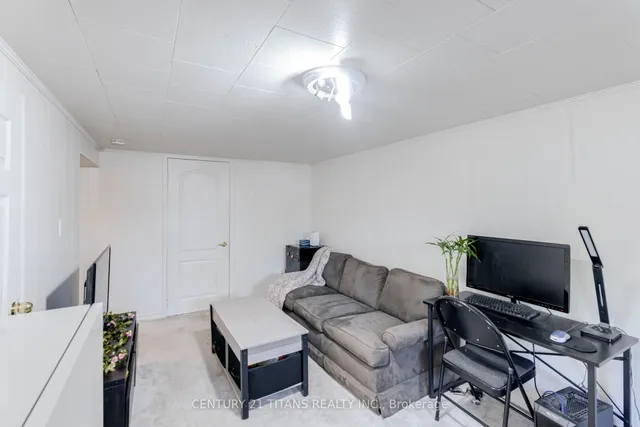Additional property image - 20 Benadair Crt