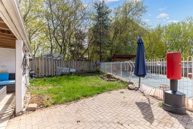 Additional property image - 20 Benadair Crt