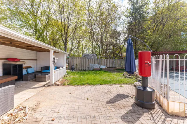 Additional property image - 20 Benadair Crt