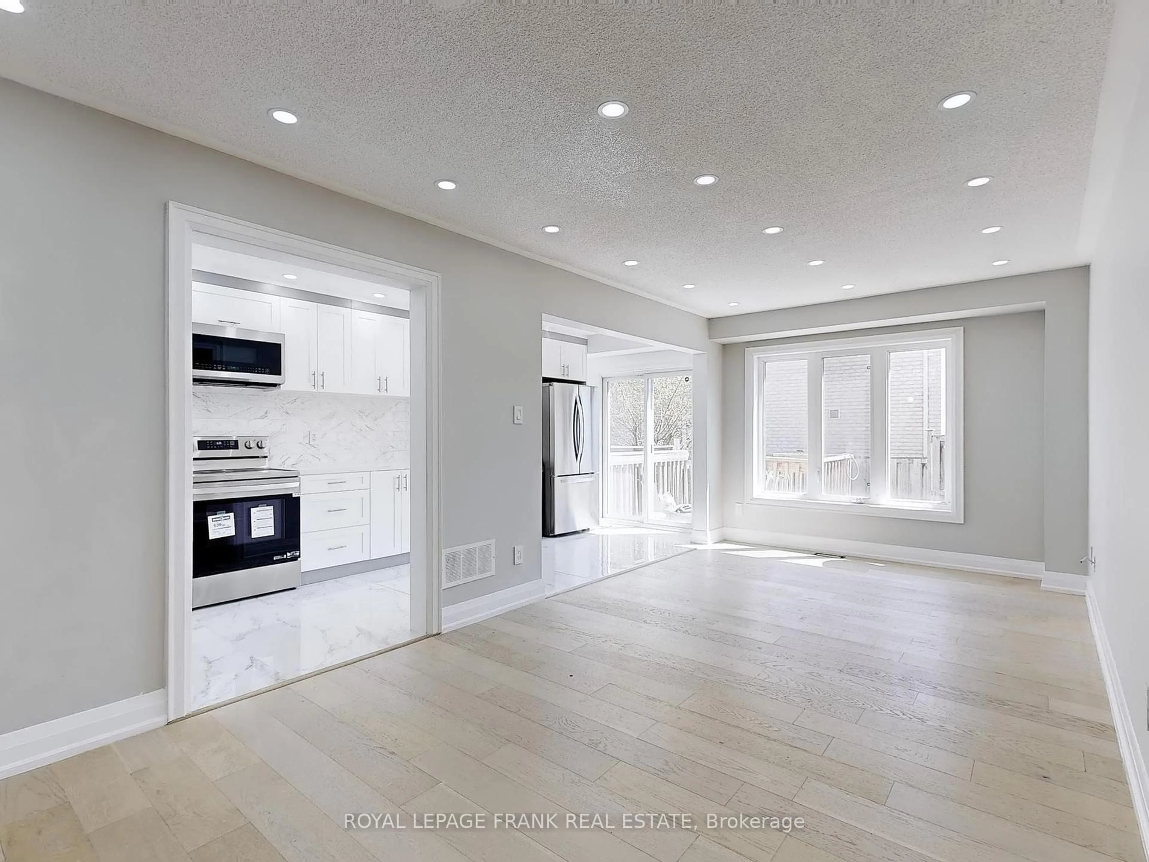 Open concept kitchen, ceramic/tile floor for 7 Rivitt Pl, Toronto Ontario M1X 0A9