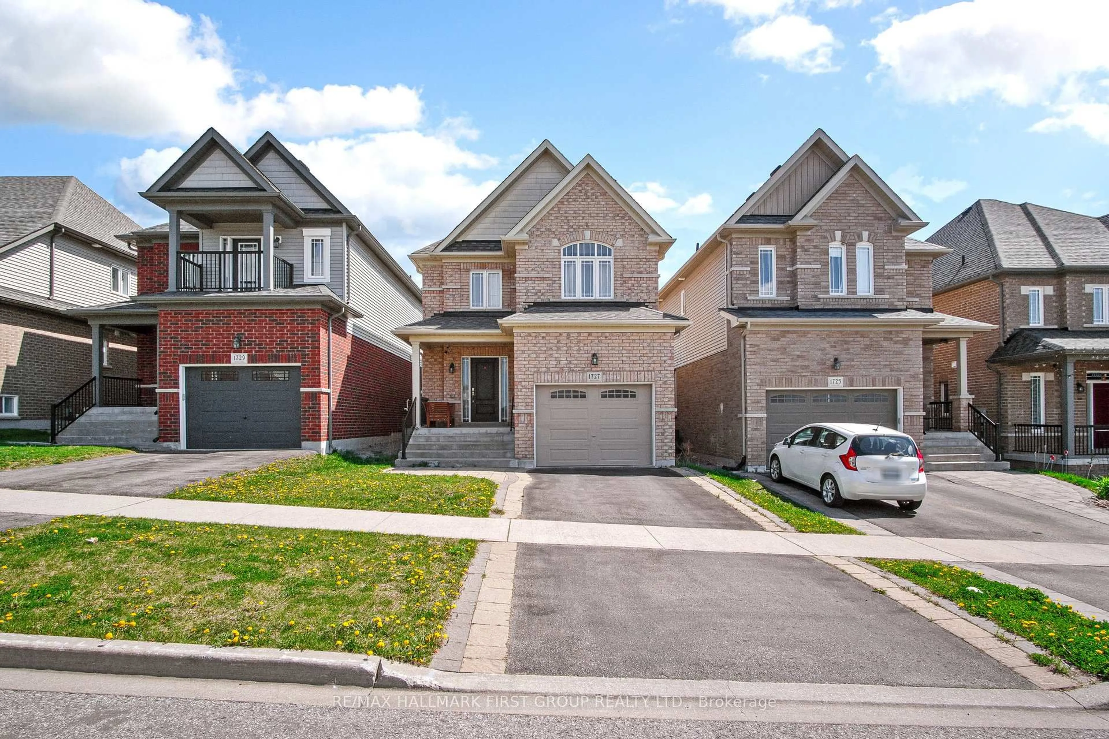 Home with brick exterior material, street for 1727 Silverstone Cres, Oshawa Ontario L1K 0V5