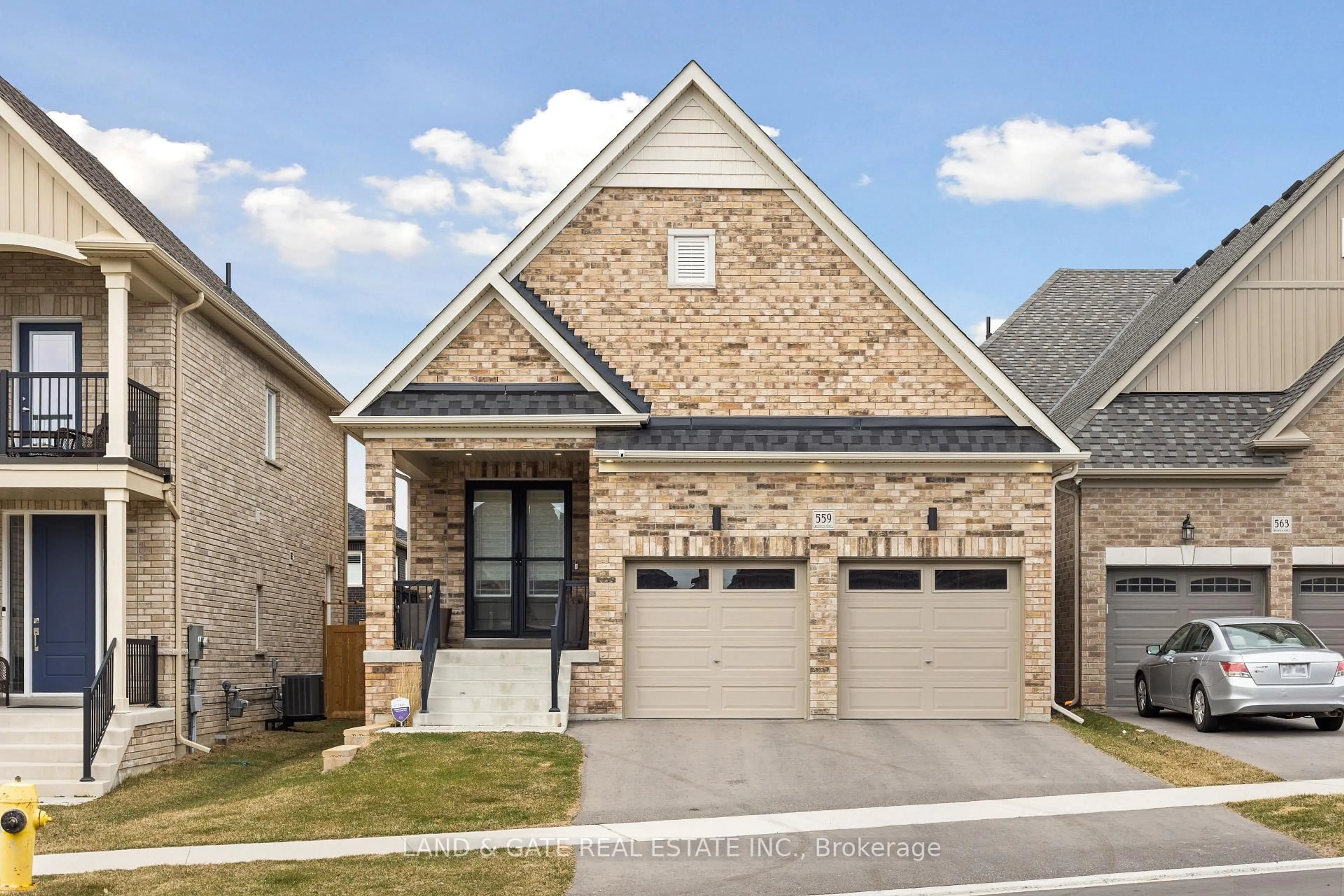 Home with brick exterior material, street for 559 Askew Crt, Oshawa Ontario L1H 0M3