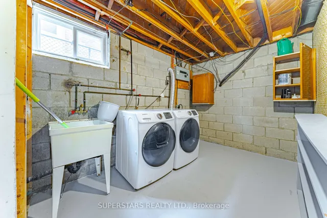 Additional property image - 1 Mayhill Cres