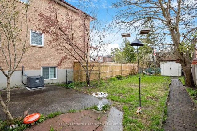 Additional property image - 43 King Edward Ave